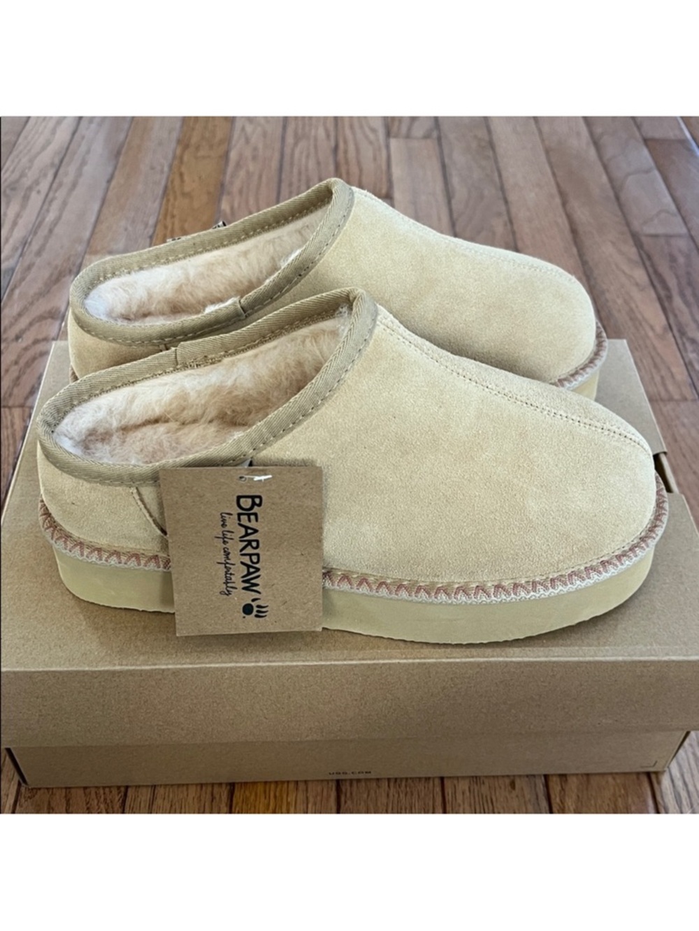 Bearpaw women’s cozy slippers